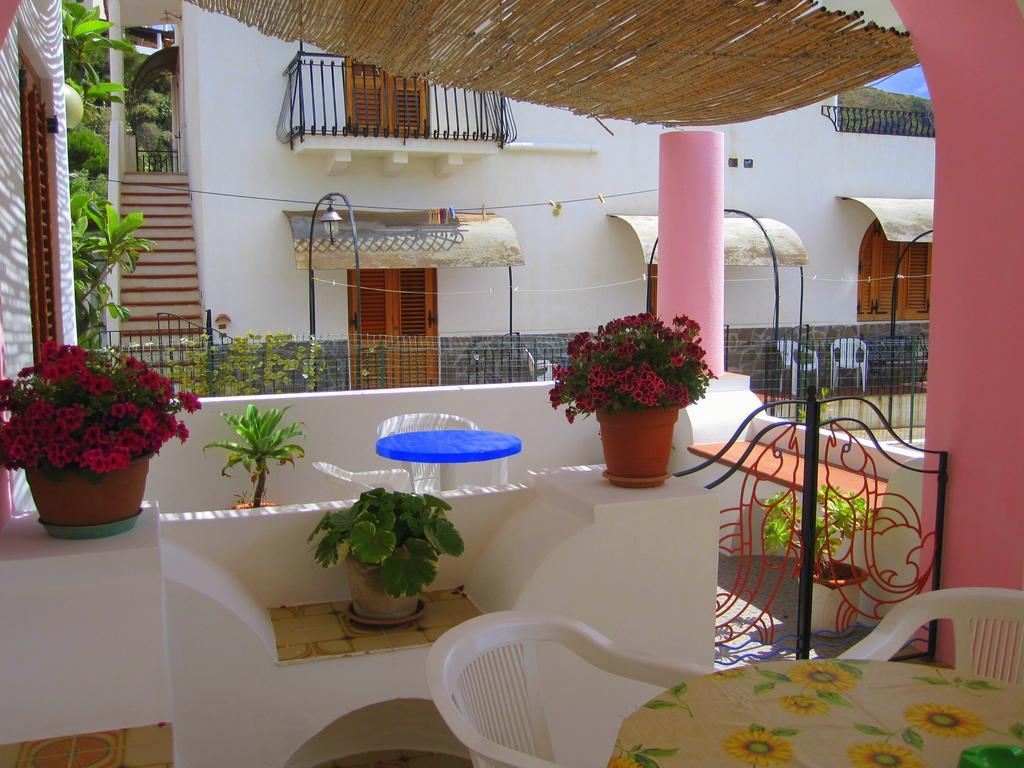 Villa Rosa Lipari  Exterior foto